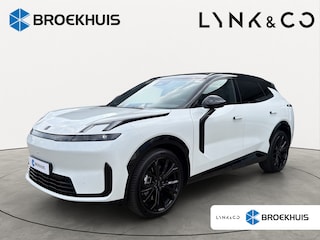 Lynk & Co 08 1.5 More Volvo Black Edition velgen | Achterbank verwarmd | Alarm klasse 1(startblokkering) | Apple Carplay/Android Auto|telefoonintegratie premium