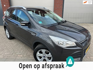 Ford Kuga 1.5 / Navi / PDC / Clima / Cruise / NAP