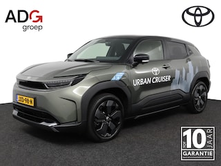 Toyota Urban Cruiser Executive 61 kWh | Apple Carplay/Android Auto | Panorama Dak | Kunstlederen Bekleding | 360 Camera | JBL Audio |
