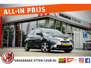 Toyota Aygo 1.0 VVT-i x-clusiv Cabrio | CAMERA | CLIMA | BLUETOOTH
