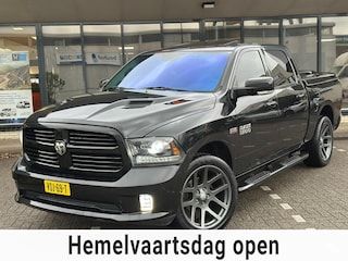Dodge Ram 1500 5.7 V8 4x4 Quad Cab 6'4
