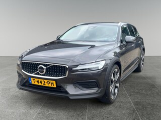 Volvo V60 B5 AWD Plus | Schuifdak | 20 inch |