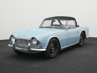 Triumph TR4 