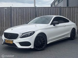 Mercedes-Benz Coupé 180 Edition 1/ALCANTARA/LED/NAVI/
