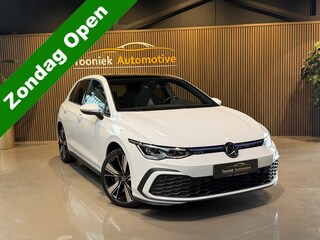 Volkswagen Golf 1.4 eHybrid GTE Panorama Vol leder interieur met Memory, Navigatie afneembaar Trekhaak