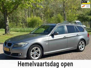 BMW 3-serie Touring 320i Business Line/AIRCO/CRUISE/NAVI/PARKEERSENS ACHTER