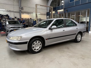 Peugeot 406 1.8 ST 16V Select | Ideaal als Youngtimer! | Airco | Trekhaak | elektr. ramen | Nieuwe APK | NAP | Rijklaar prijs!