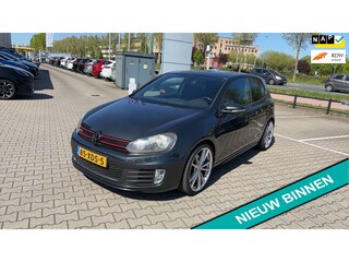 Volkswagen Golf 2.0 GTI Edition 211pk 2e eig. Clima Schuifdak PDC Geen import