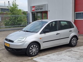Ford Fiesta 1.3-8V Champion