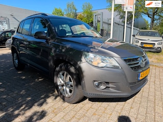 Volkswagen Tiguan 1.4 TSI Comfort&Design 4Motion 150 pk, navi, cruise, elec pakket trekhaak, pdc, multi-stuur, rijd perfect !