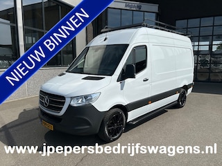 Mercedes-Benz Sprinter 317 CDI L2 H2 MBUX / Imperiaal / Trekhaak / Camera / Parkeersensoren / Navigatie / Cruise control / Airco / 270 Graden achterdeuren