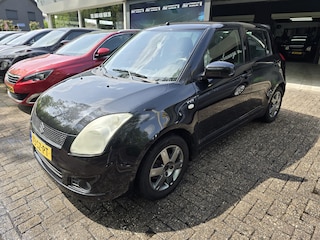 Suzuki Swift 1.5 Exclusive | NIEUWE APK | KEYLESS| ANDROID | AIRCO | LMV |