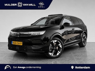 Opel Grandland Ultimate 1.6 HYbrid PHEV 225pk | LEDER | FOCAL | NAVI | SCHUIF/KANTELDAK | 20 INCH LM-VELGEN | 360° CAMERA |