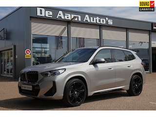BMW X1 SDrive18i M-sport Black pakket 20 Inch