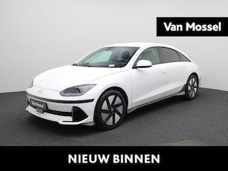 Hyundai Ioniq 6 53 kWh Core Plus | WORDT VERWACHT | ACHTERUITRIJCAMERA | APPLE CARPLAY - ANDROID AUTO | ELEKTRISCHE KOFFERKLEP | NAVIGATIE | CLIMATE CONTROL |