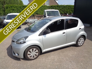 Toyota Aygo 1.0 VVT-i Comfort airco, CV, Electr ramen, 5 deurs