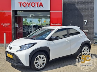 Toyota Aygo Play CAMERA ADAPTIVE CRUISE APPLE CAR PLAY & ANDROID AUTO