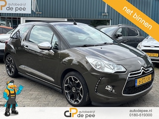 Citroën DS3 Cabrio 1.6 THP Sport Chic GARANTIE/CABRIO/CLIMA/CRUISE/BLUETOOTH/PARKEERSEN./LICHTMET./REGEN- EN VERL. SENSOR rijklaarprijs!