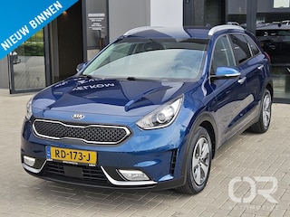Kia Niro 1.6 GDi BusinessLine Carplay Cam Trekhaak Leer Stoelverw