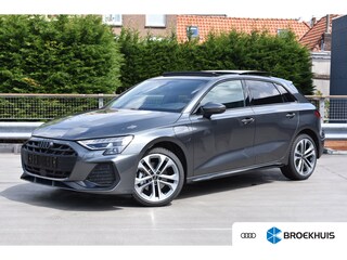 Audi A3 Sportback 40 TFSI e S edition | Panoramadak | Sonos | Head-up display | Keyless entry | 18 inch |