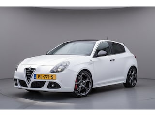 Alfa Romeo Giulietta 1.7 TBi 241pk Quadrifoglio Verde Pano|Bose|Alcantara|Documentatie-aanwezig