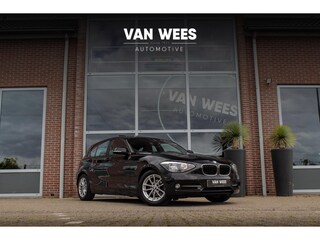 BMW 116i Business+ Sport Line | Dakraam | HiFi audio | Stoelverwarming | Cruise control | Sportstoelen | Grootlichtassistent | Navigatie | PDC | Sportstuur | Bluetooth