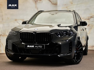 BMW X5 xDrive50e M Sport Pro, M Performance, Sky Lounge pano, H/K, tr.kaak, luchtv., Merino, massage, carbon, memory, 22", HUD, privacy