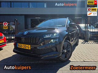 Skoda Karoq 1.5 TSI ACT Sportline Business | Met panoramadak, adaptive cruise, AppleCarPlay/AndroidAuto en camera