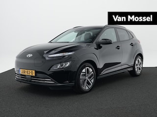 Hyundai Kona EV Premium 64 kWh | Stoelverwarming | Warmtepomp | Achteruitrijcamera | Adaptieve Cruise Control | Climate Control