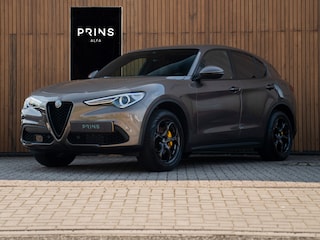 Alfa Romeo Stelvio 2.0 T AWD Super | Veloce stoelen | NL-auto | Camera | Trekhaak