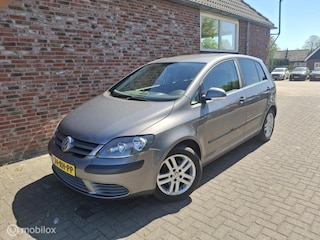 Volkswagen Golf 1.6 FSI Comfortline
