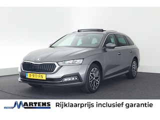 Skoda Octavia Combi 1.5 e-TSI 150pk DSG Sport Business Camera ACC Navigatie Panoramadak