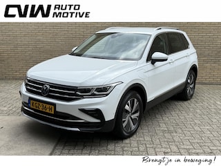 Volkswagen Tiguan 1.4 TSI eHybrid Business+ PHEV | IQ Light | Navigatie | Ergo Comfort stoelen | Elek. Trekhaak | 1800kg Trekgewicht | Virtual Cockpit | Verschuifbare achterbank | 360 Camera | Adaptive Cruise | Compleet onderhouden