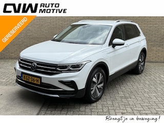 Volkswagen Tiguan 1.4 TSI eHybrid Business+ PHEV | IQ Light | Navigatie | Ergo Comfort stoelen | Elek. Trekhaak | 1800kg Trekgewicht | Virtual Cockpit | Verschuifbare achterbank | 360 Camera | Adaptive Cruise | Compleet onderhouden