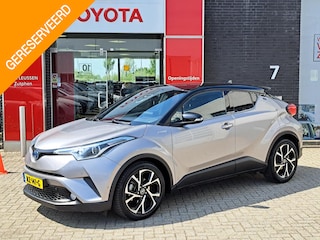 Toyota C-HR 1.8 Hybrid Bi-Tone TREKHAAK NAVIGATIE ADAPTIVE CRUISE CONTROL STOELVERWARMING