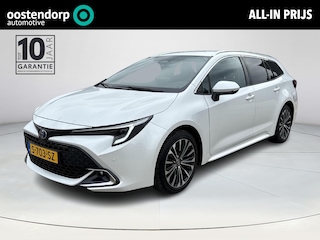 Toyota Corolla Touring Sports 1.8 Hybrid First Edition **ELEKTRISCHE ACHTERKLEP/ NAVIGATIE/ STOELVERWARMING**