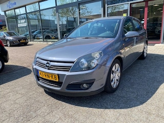 Opel Astra 1.6 Sport AUTOMAAT Airco NW APK BJ 2005 !!!