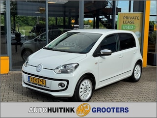 Volkswagen Up 1.0 Groove Up! White - leer - navi - trekhaak