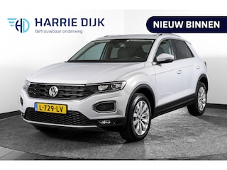 Volkswagen T-Roc 1.5 TSI 150 PK Style - Automaat | Adapt. Cruise | PDC | Camera | NAV+App. Connect | ECC | Afn. Trekhaak | LM 17" |