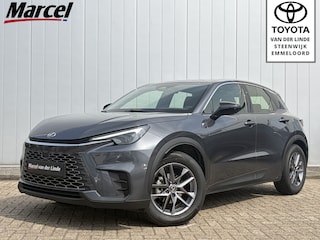 Lexus LBX Business Line 2WD Parkeer en Dodehoek Sensoren Stoel Stuur Verwarming