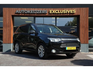 Mitsubishi Outlander 2.0 PHEV instyle Navi Leer PDC Clima Stoelverw.