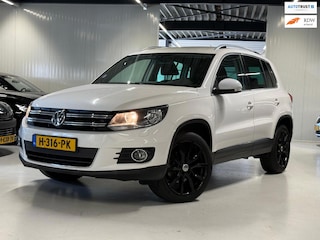 Volkswagen Tiguan 1.4 TSI 150PK Sport&Style Carplay|Trekhaak!