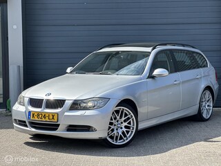 BMW 3-serie Touring 330xd Dynamic Executive | Pano |