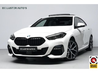 BMW 218i M Sport Automaat | Pano-dak | CarPlay | Head-up | Camera | Stuur + Stoelverwarming | Cruise | Led | Pdc |