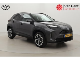 Toyota Yaris Cross 1.5 Hybrid Executive | Panoramadak | Trekhaak | Apple Carplay / Android Auto | Stoelverwarming | Parkeersensoren voor/achter | Keyless | Adaptive Cruise | Camera | 18 inch