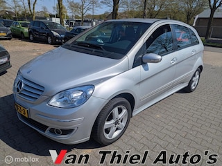 Mercedes-Benz B-klasse 170 navigatie airco
