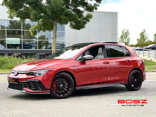 Volkswagen Golf 8 2.0 TSI GTI CLUBSPORT PANO HDUP AKRA VOL