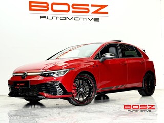 Volkswagen Golf 8 2.0 TSI GTI CLUBSPORT PANO HDUP AKRA VOL