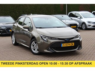 Toyota Corolla 1.8 Hybrid Active / Camera / CarPlay / 16'' / DAB / ACC / Bluetooth