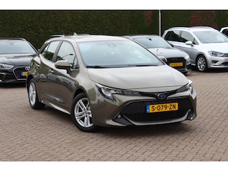 Toyota Corolla 1.8 Hybrid Active / Camera / CarPlay / 16'' / DAB / ACC / Bluetooth
